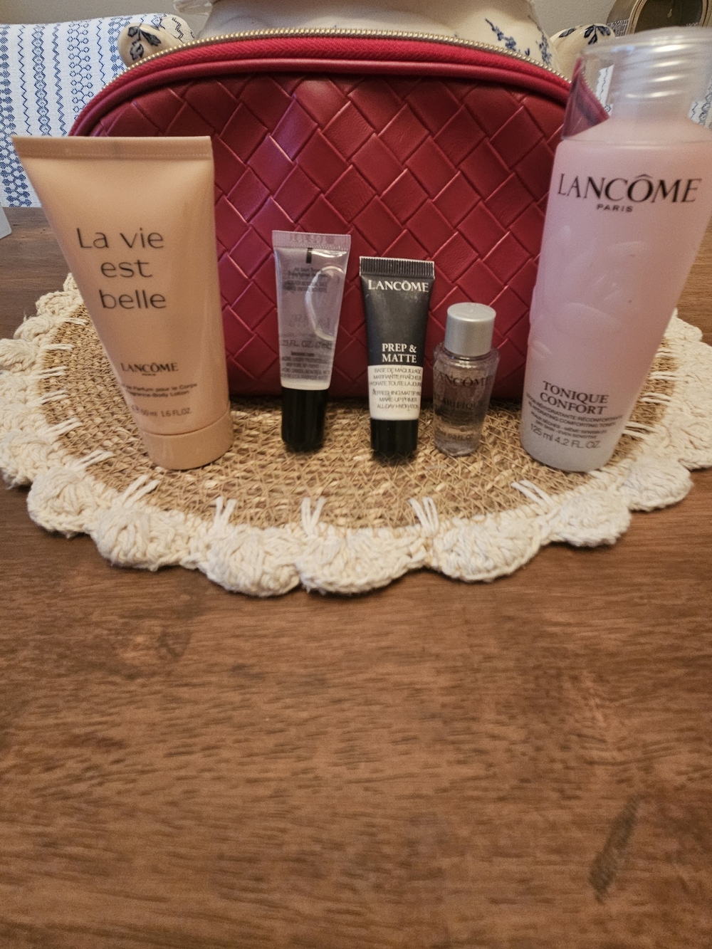 Lancôme 6 Piece Pink Travel Skincare Set with Cosmetic Bag